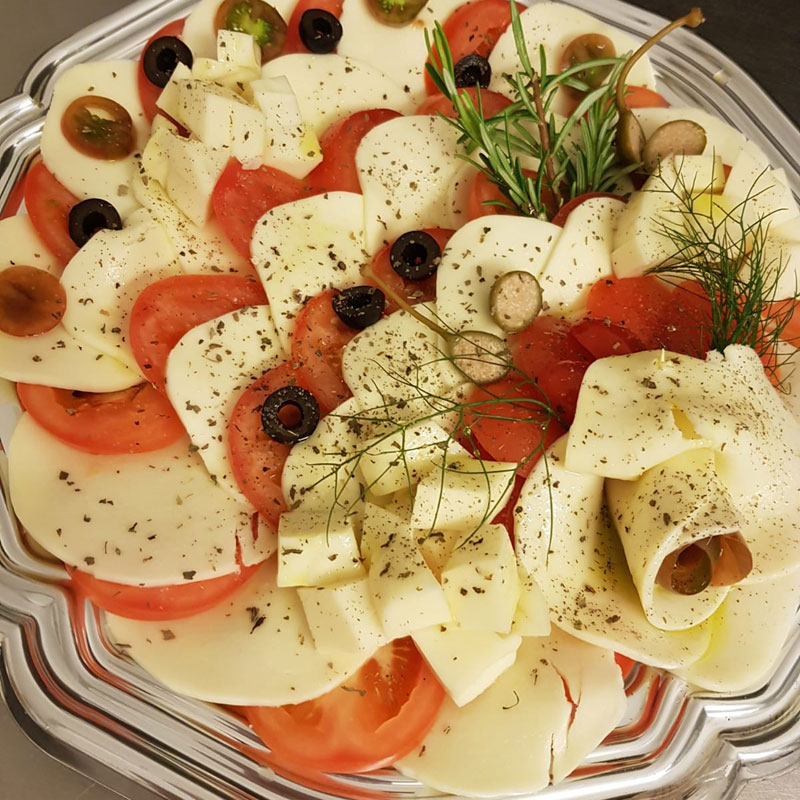 Tomaten-Mozzarella Platte